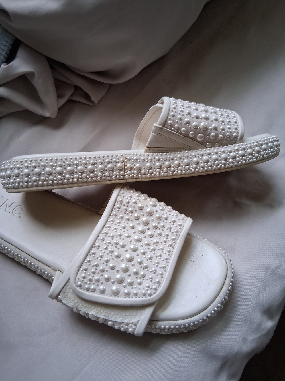 INC International Concepts White Pearl Slide Sandals - Picture 3 of 5